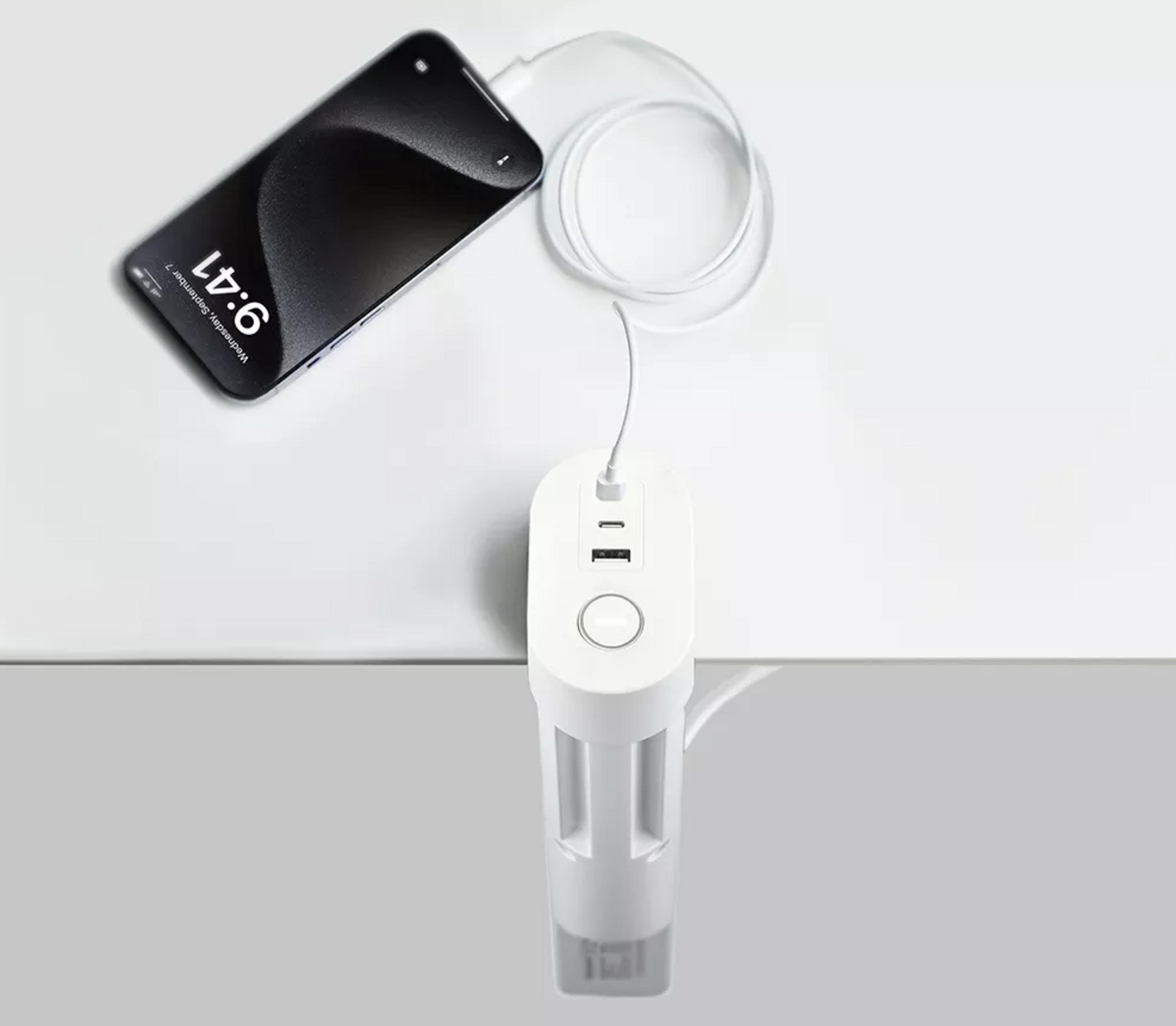 Neomounts 3-way USB Desk Socket White