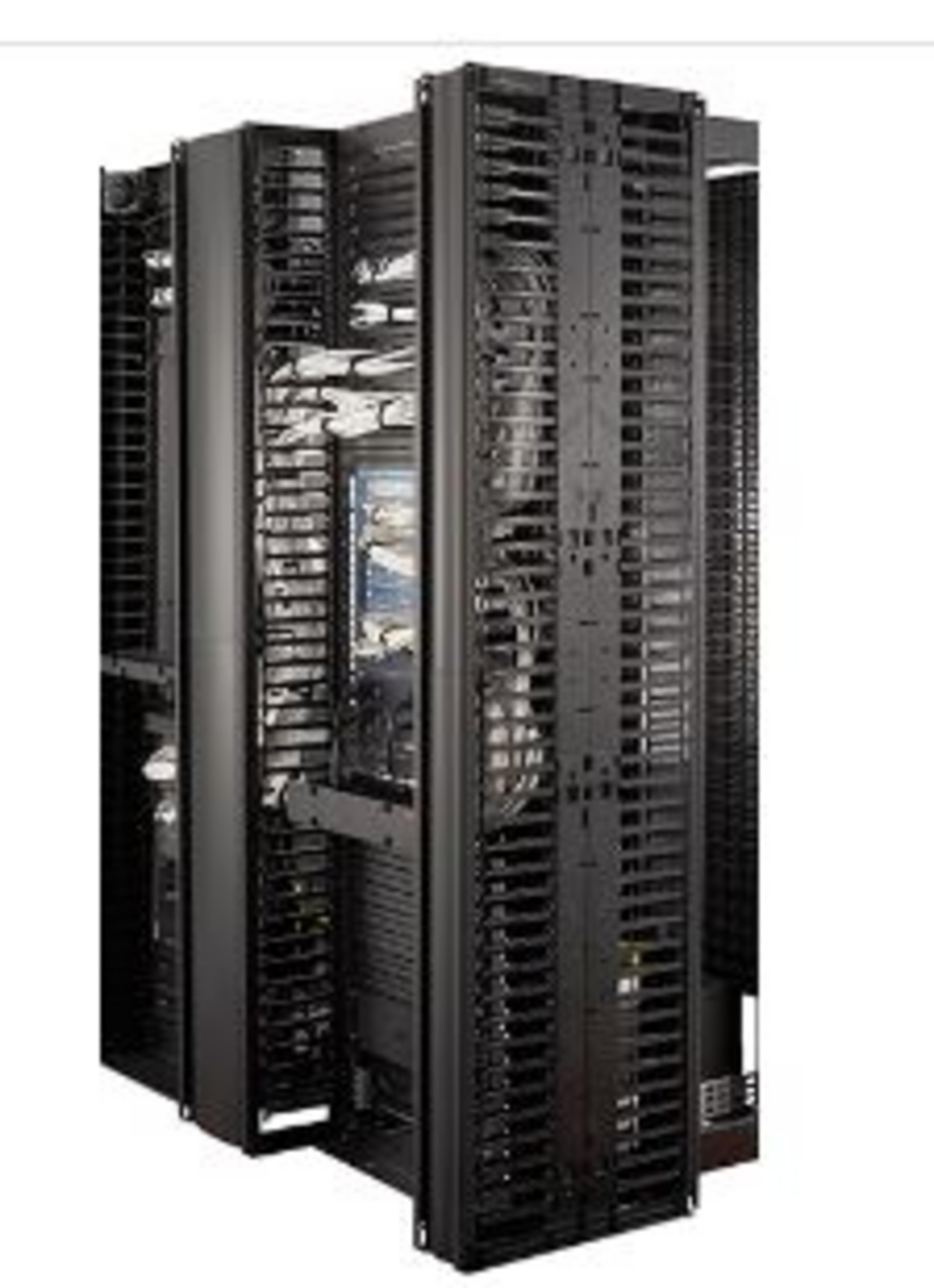 Passage câbles vertical APC p Open Racks