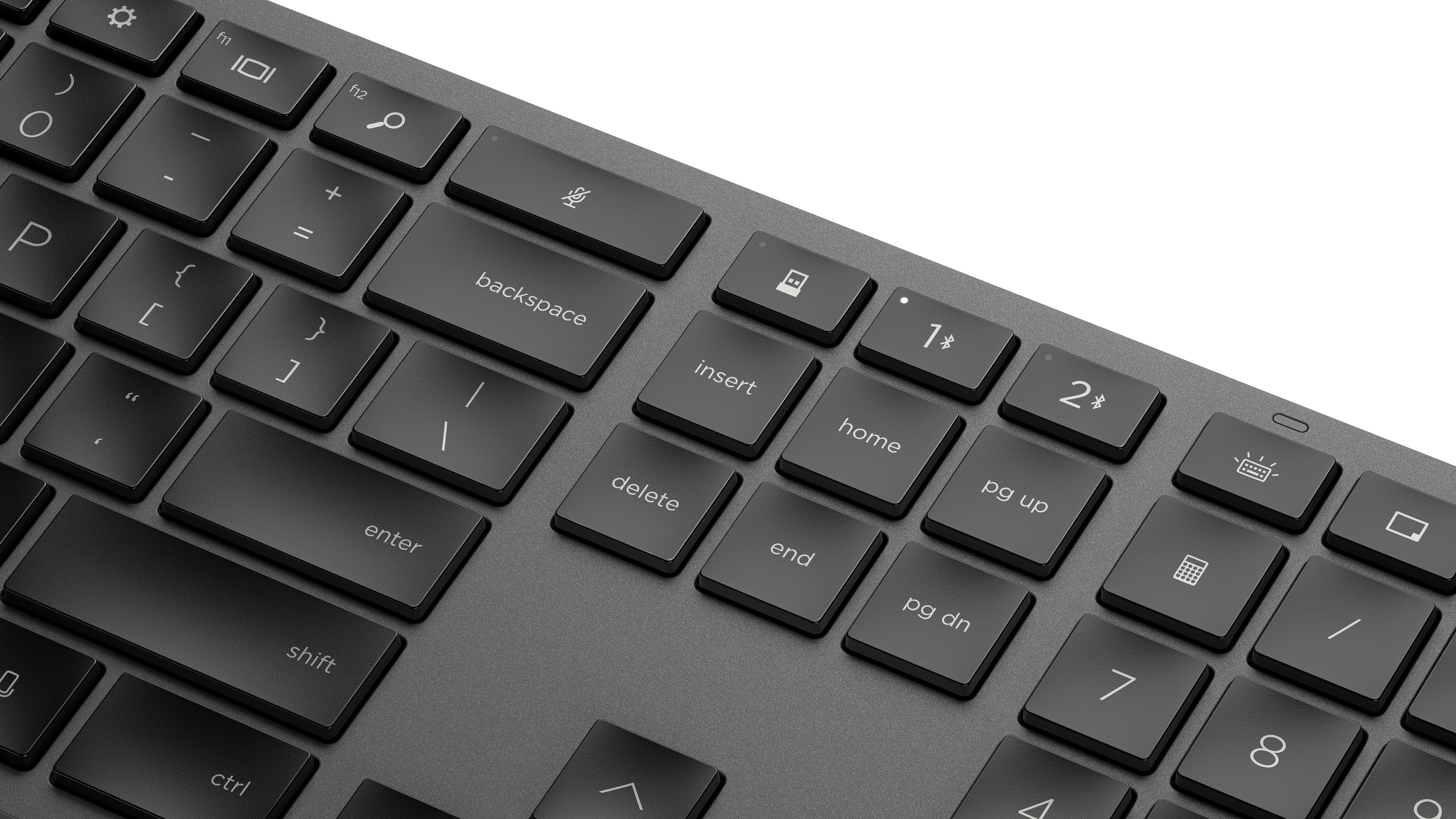 HP 975 Dual-mode Wireless Keyboard