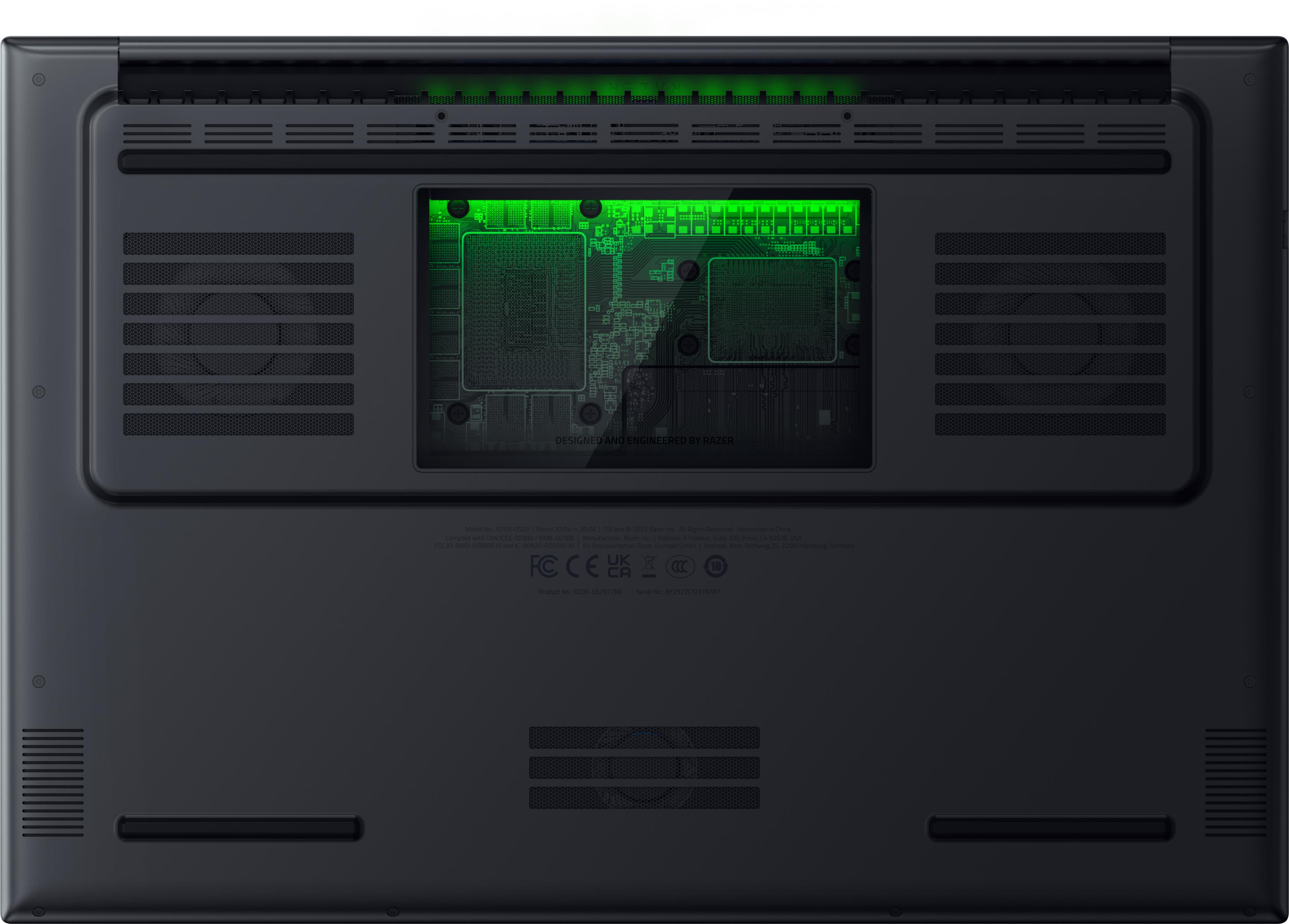 Razer Blade 18 U9 32 GB/1 TB RTX 5080