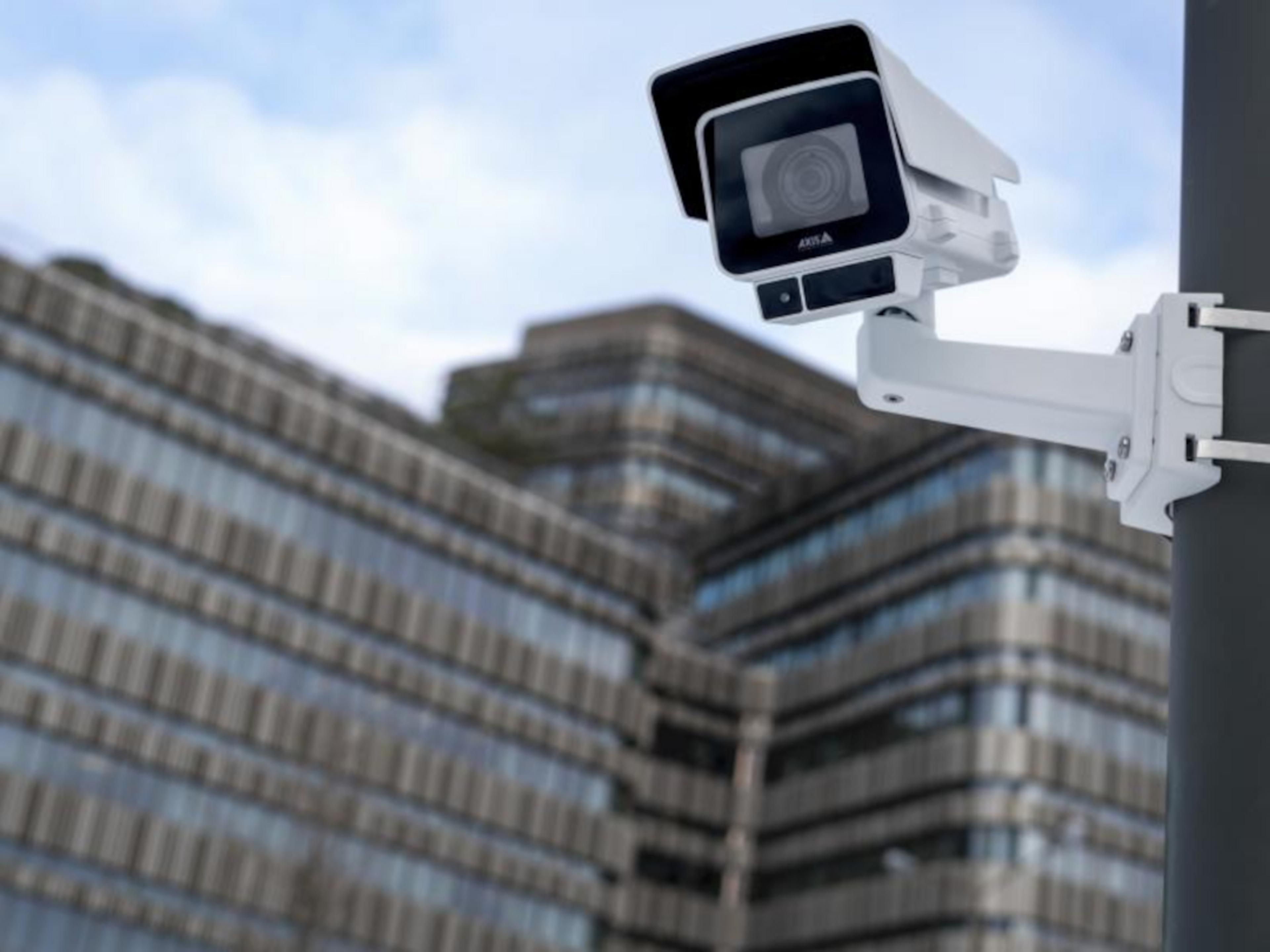 AXIS P1388-LE 4K Box Network Camera