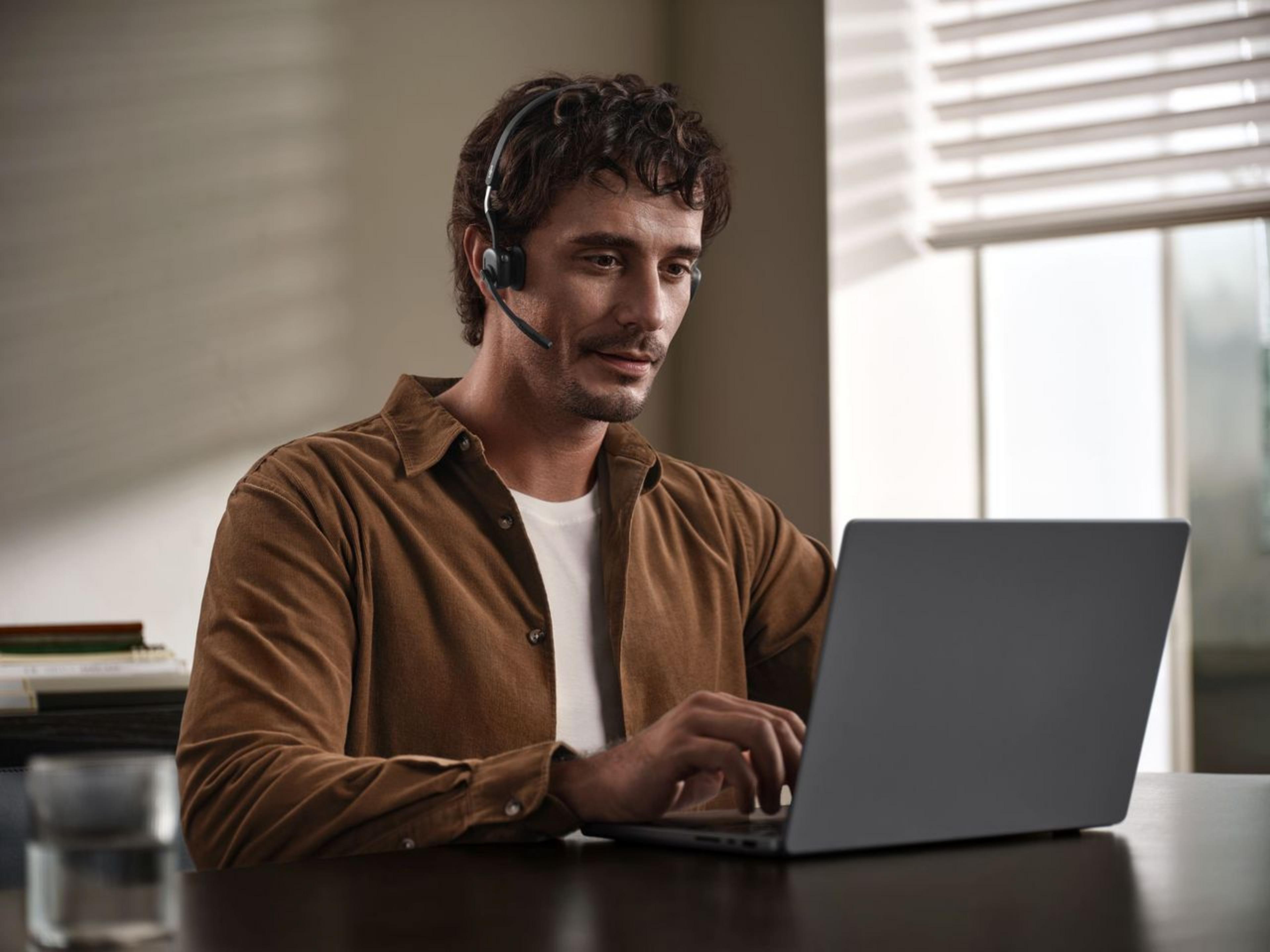 Shokz OpenMeet UC Knochenschall Headset