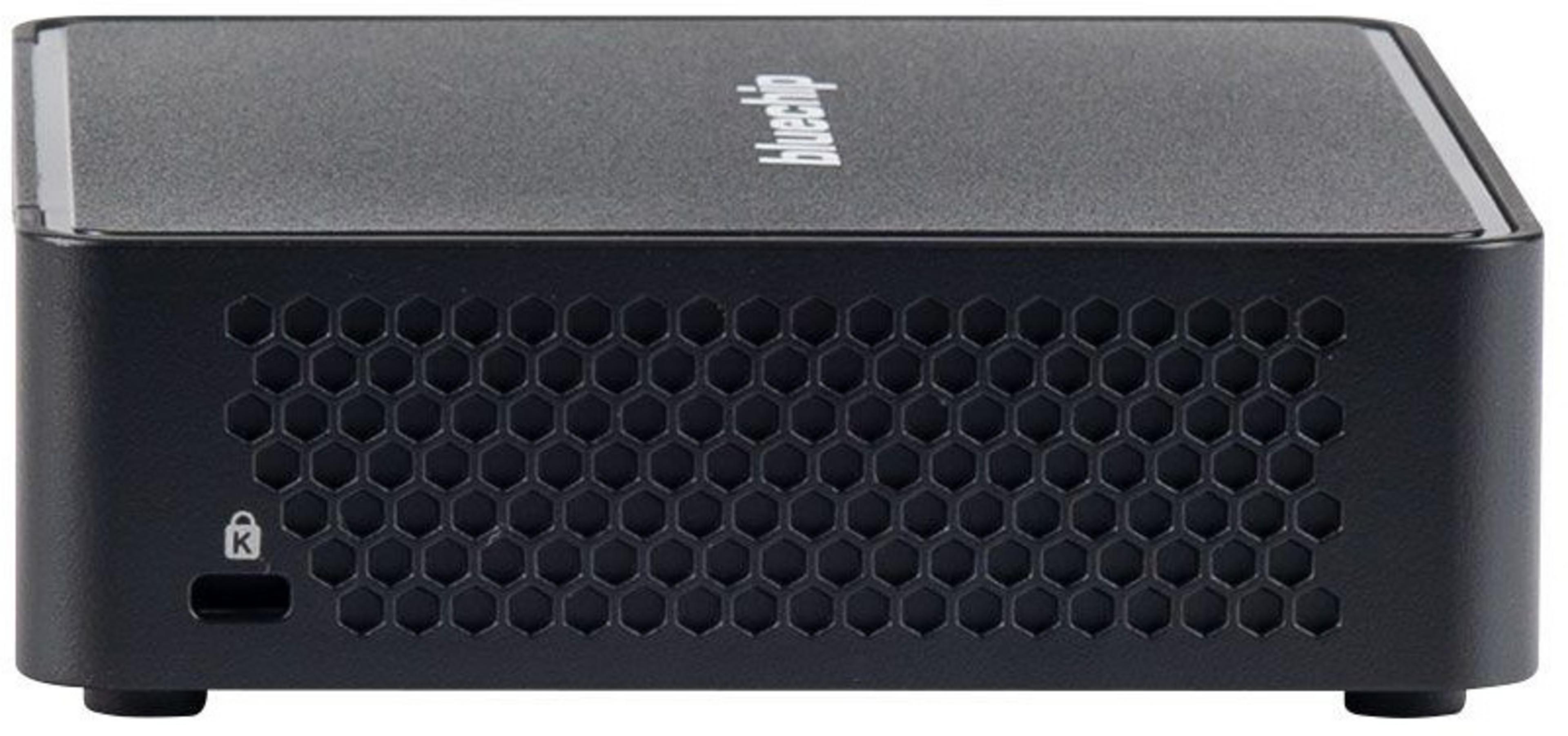 bluechip M1570 Core 7 16/500 GB