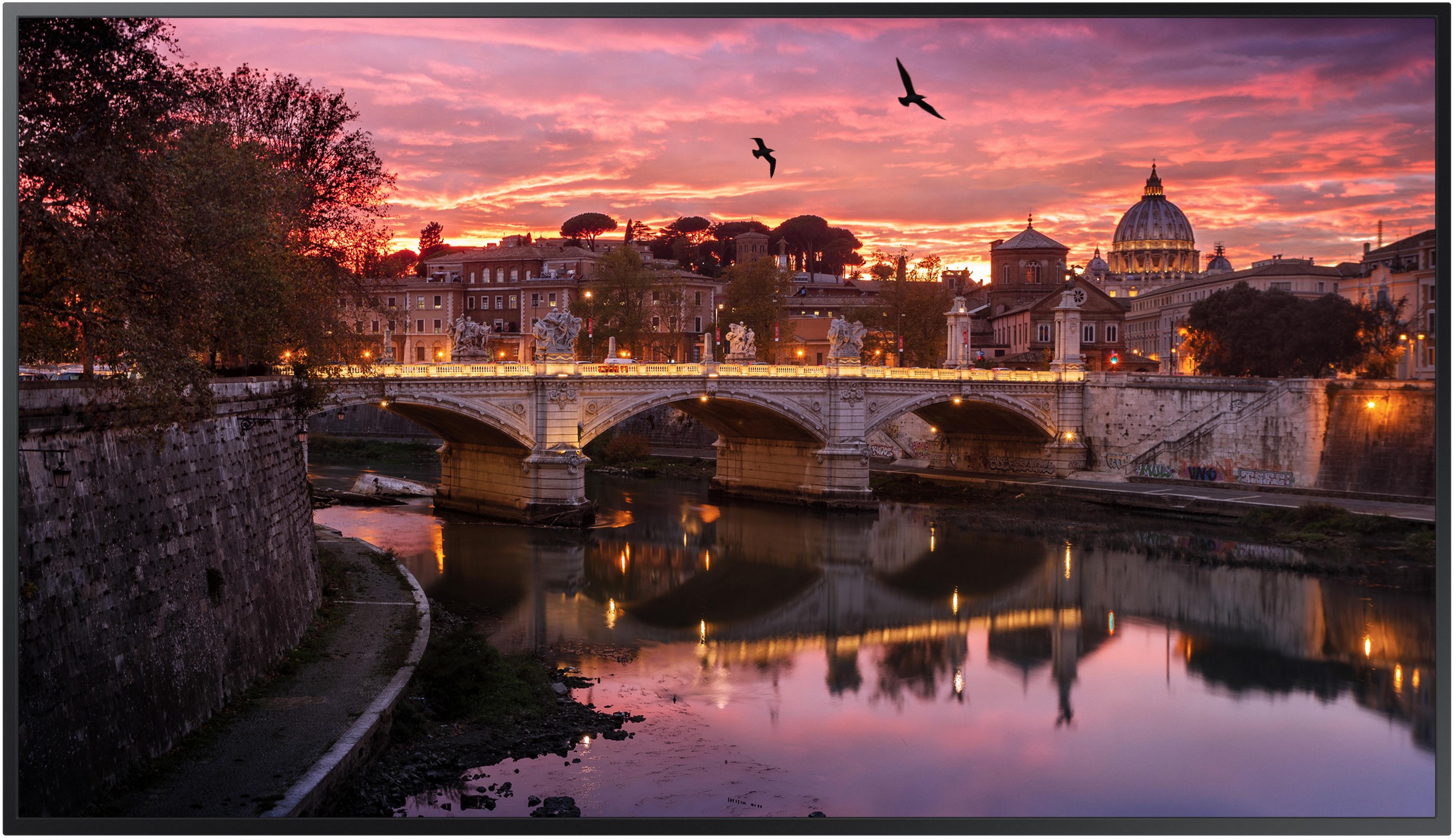 Samsung QB85R-B Smart Signage Display