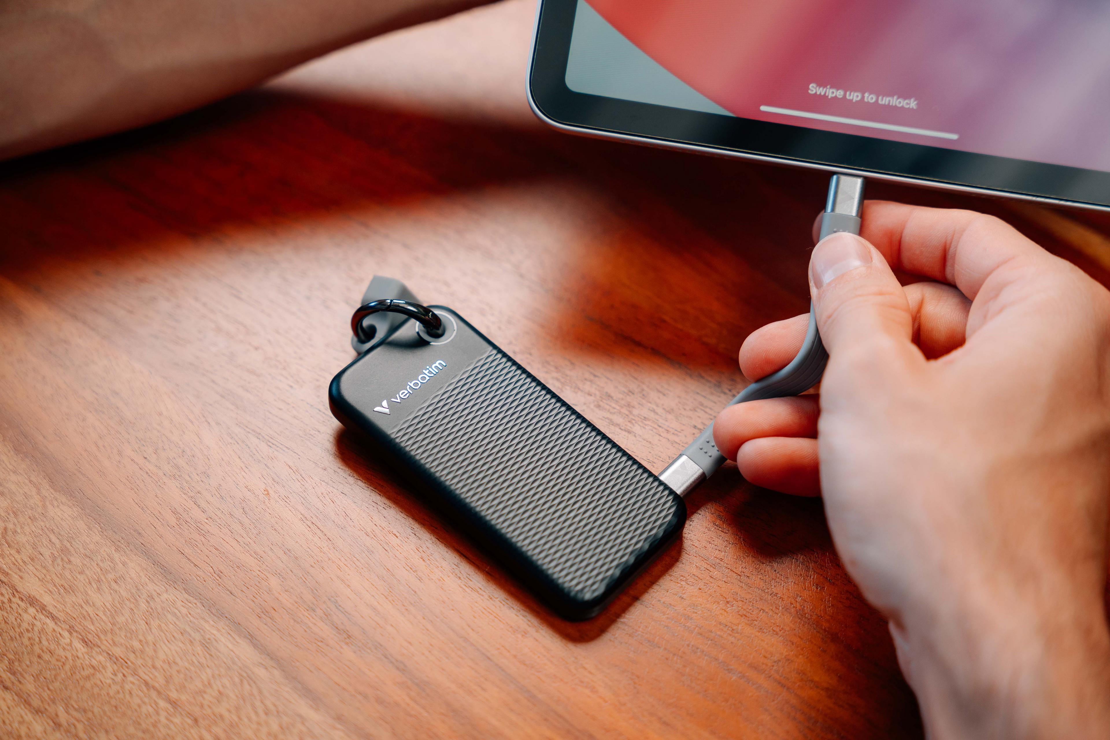 Verbatim Pocket 2TB SSD Black/Grey