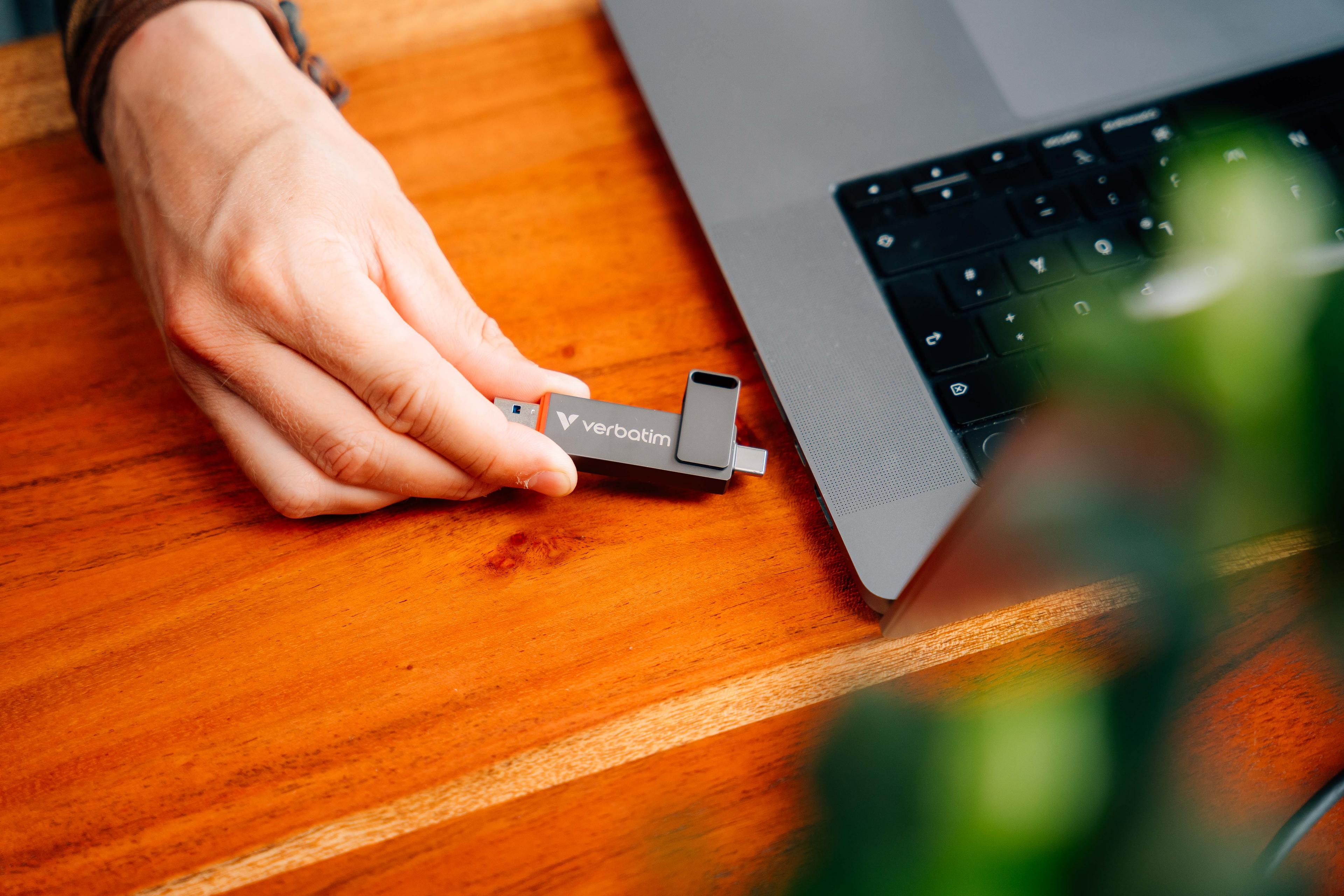 Verbatim Dual Quick 256 GB USB Stick