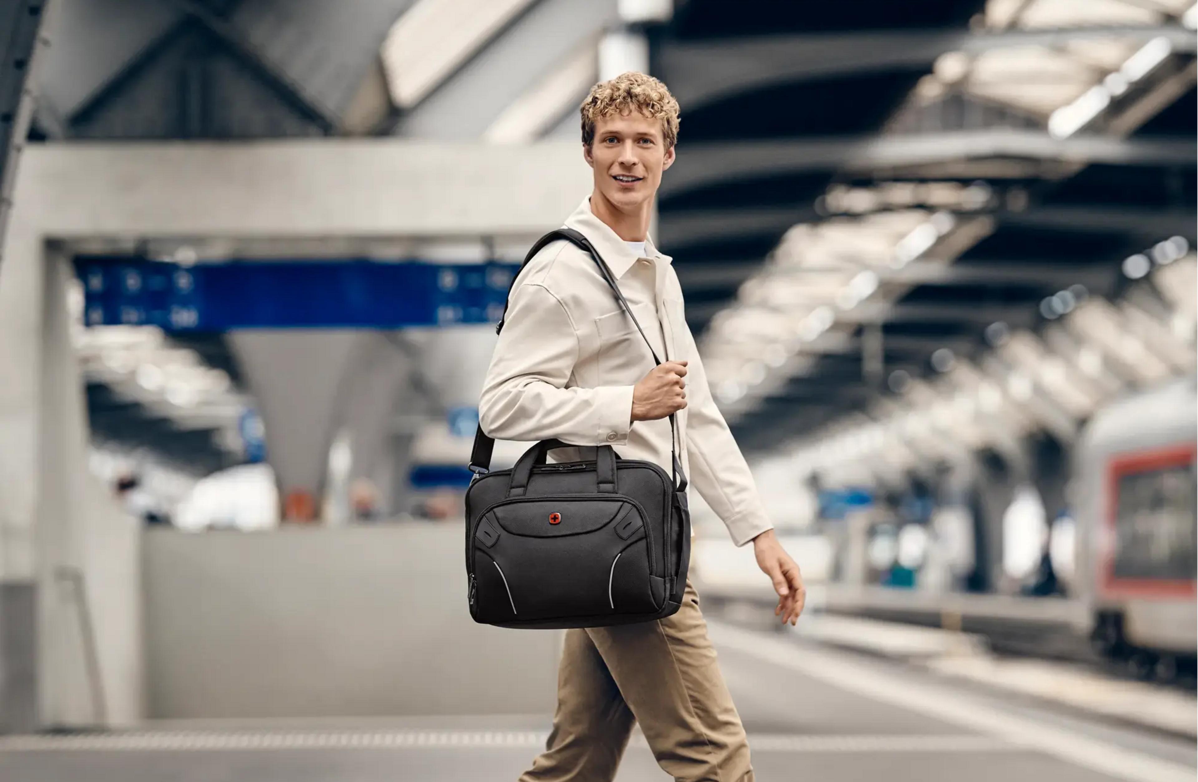 Wenger Cosmic Briefcase 14"-16"