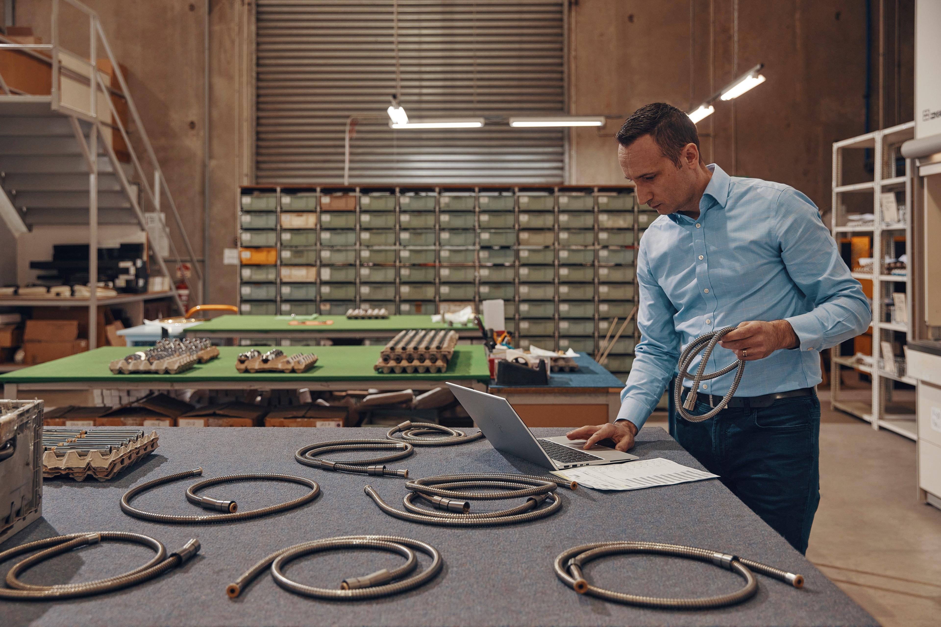 HP EliteBook 865 G10 R5 P 16/512GB