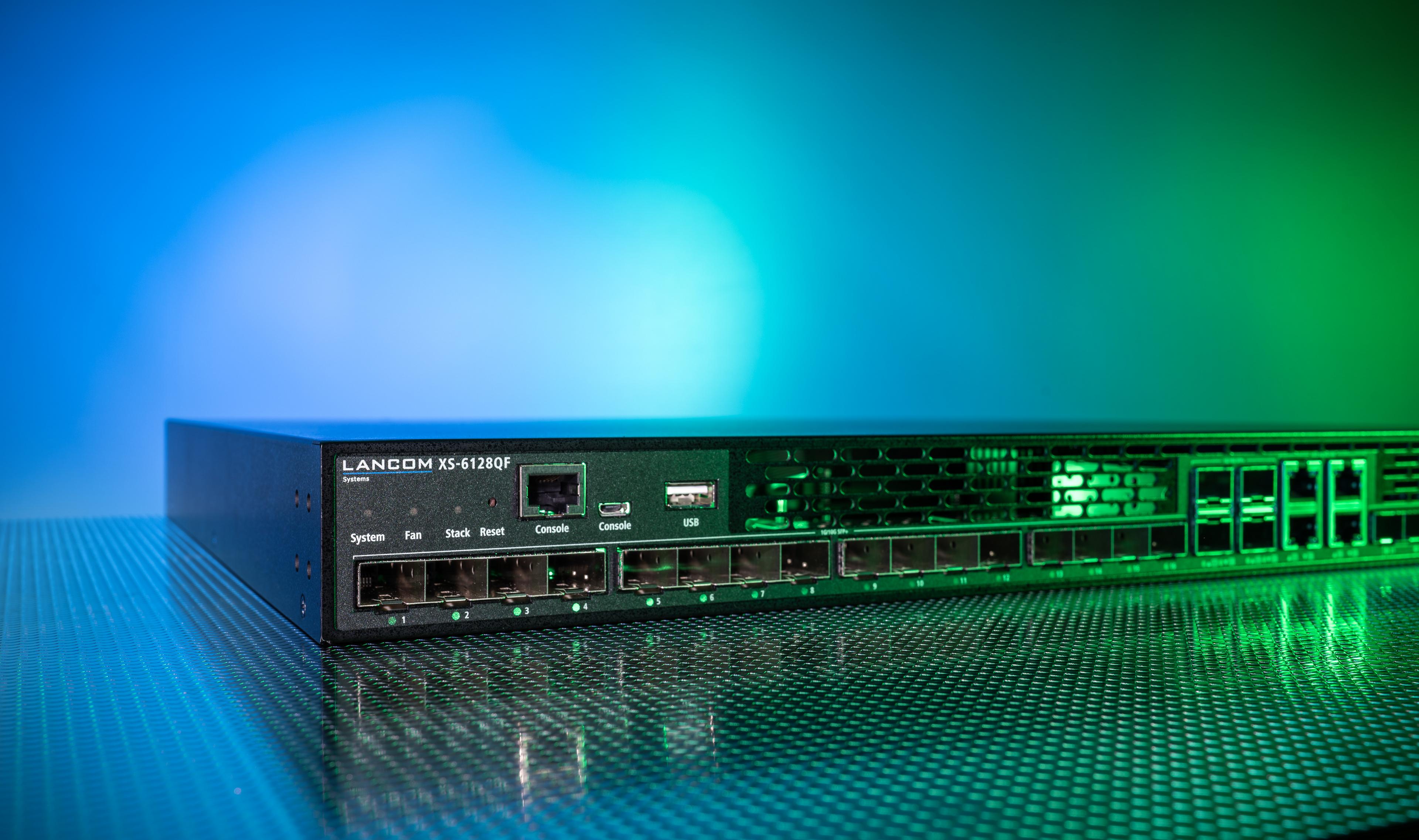 Switch LANCOM XS-6128QF