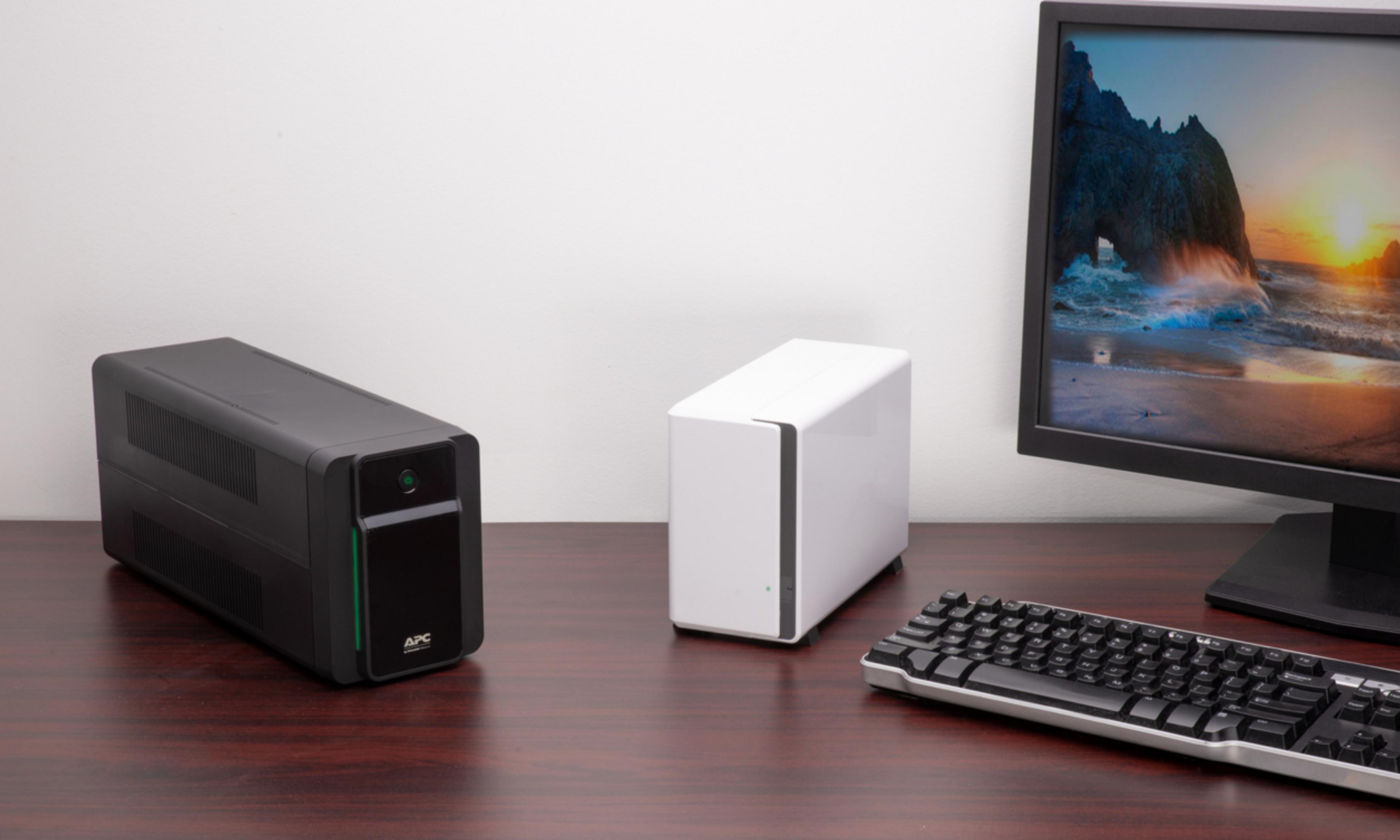 APC Back-UPS BX500MI 230V (IEC)