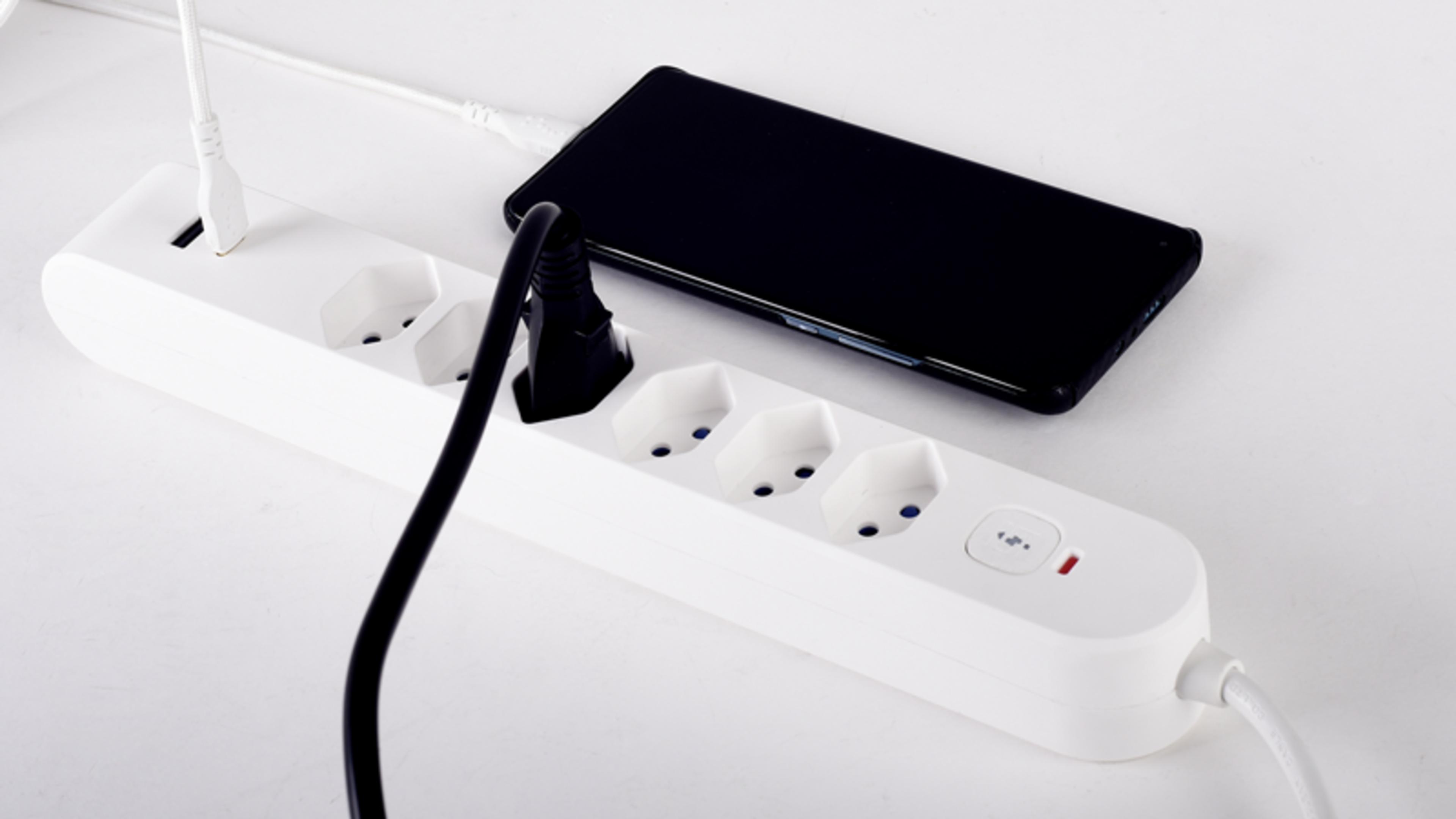 Steffen Steckdosenleiste IQ PRO 6 x T13