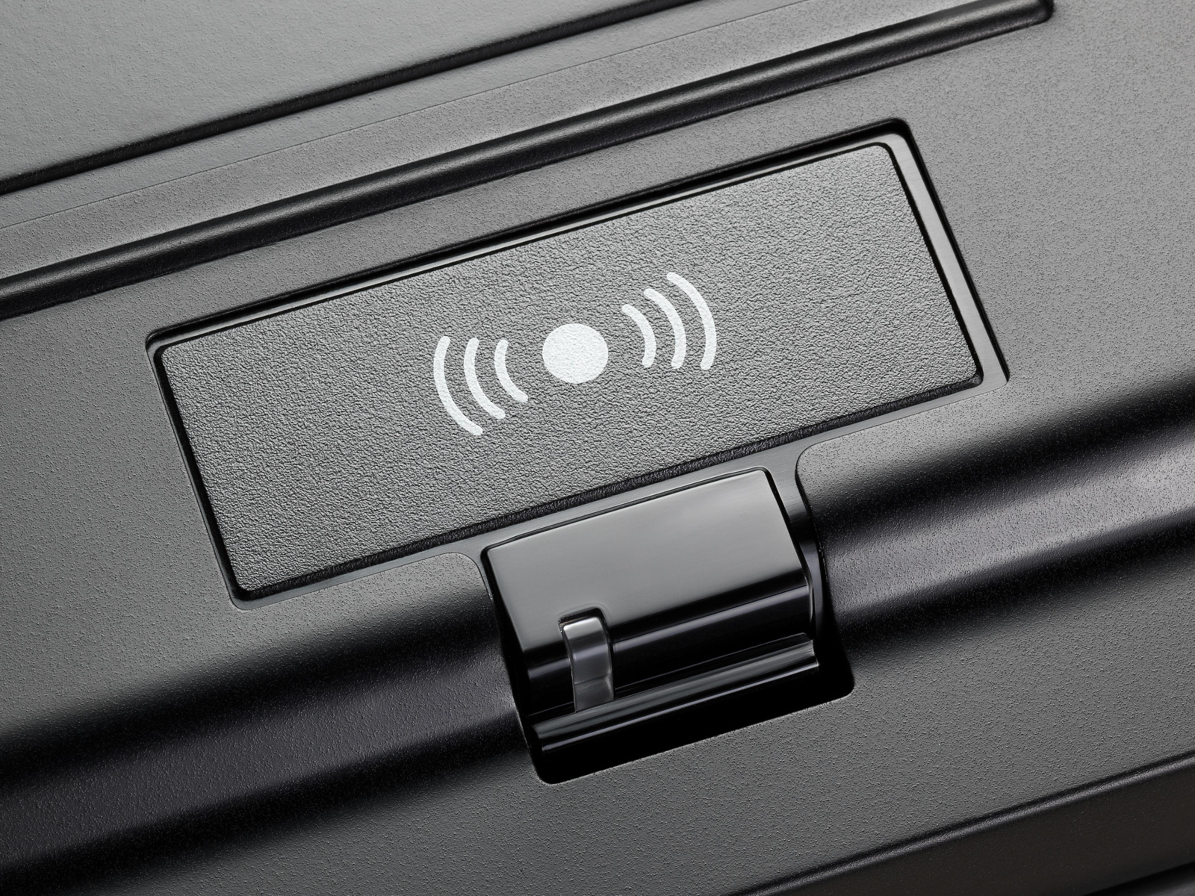 Display NEC MultiSync UN552V