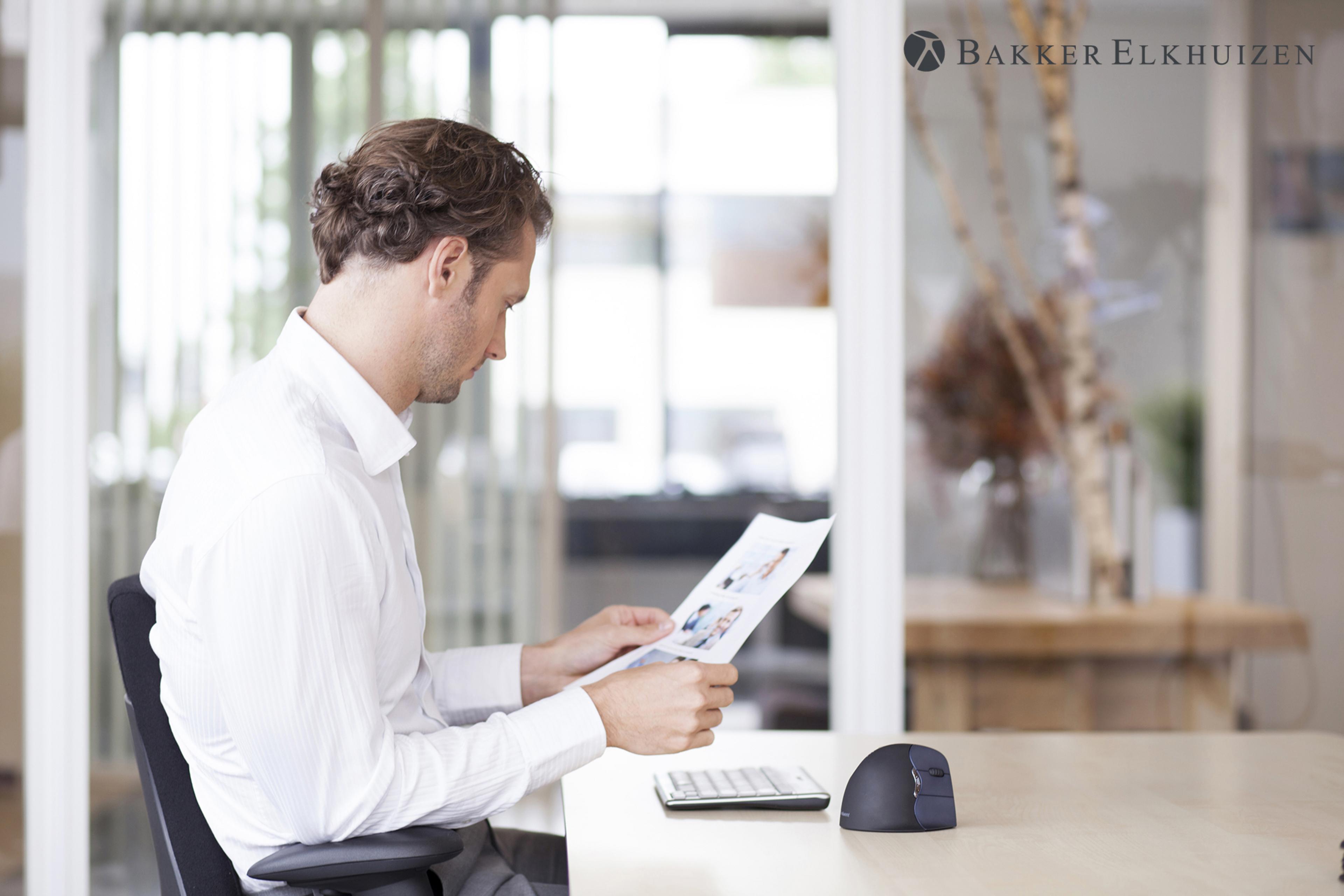 Bakker Evoluent 4 Vertikalmaus rechts