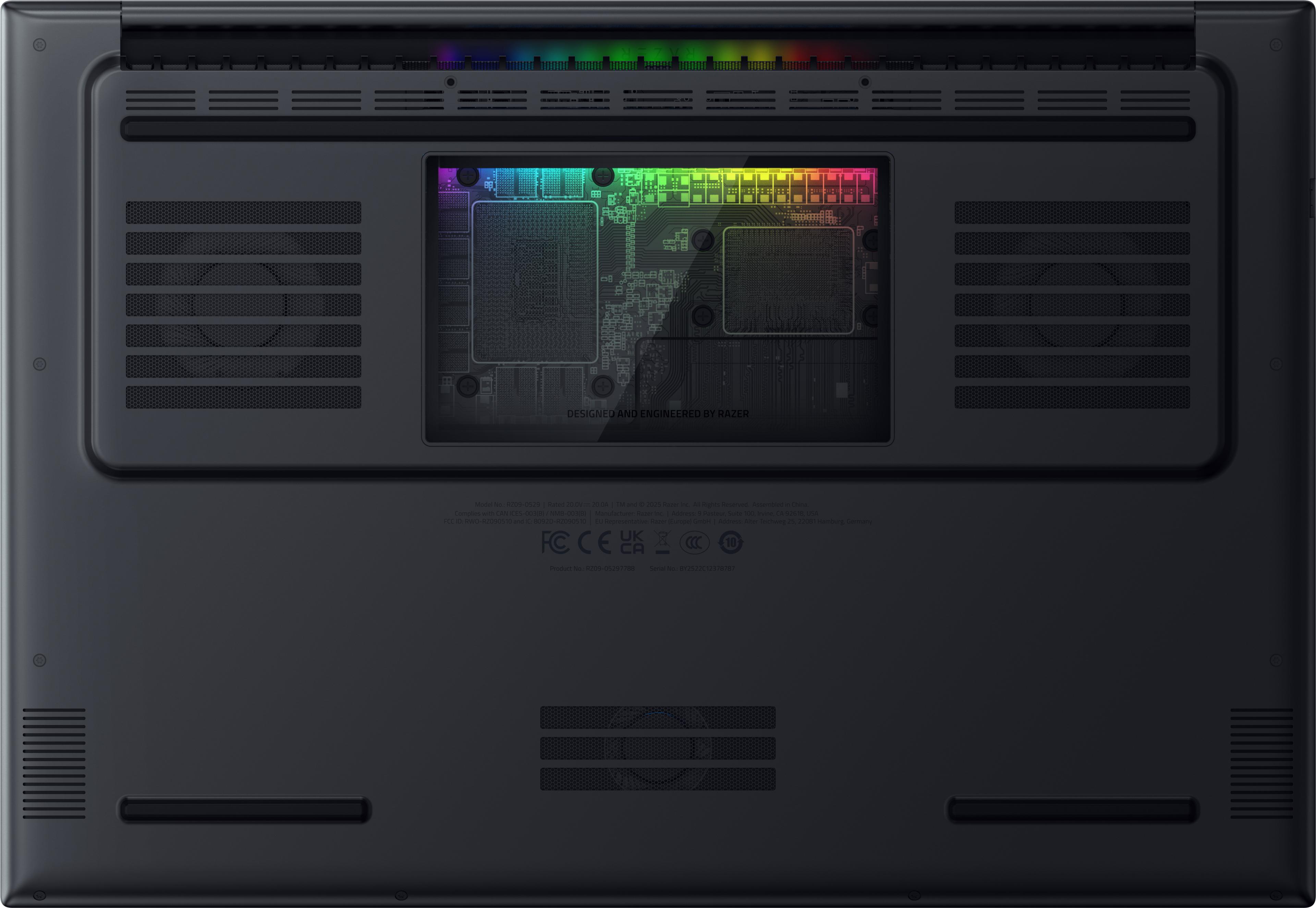 Razer Blade 18 U9 32 GB/1 TB RTX 5080