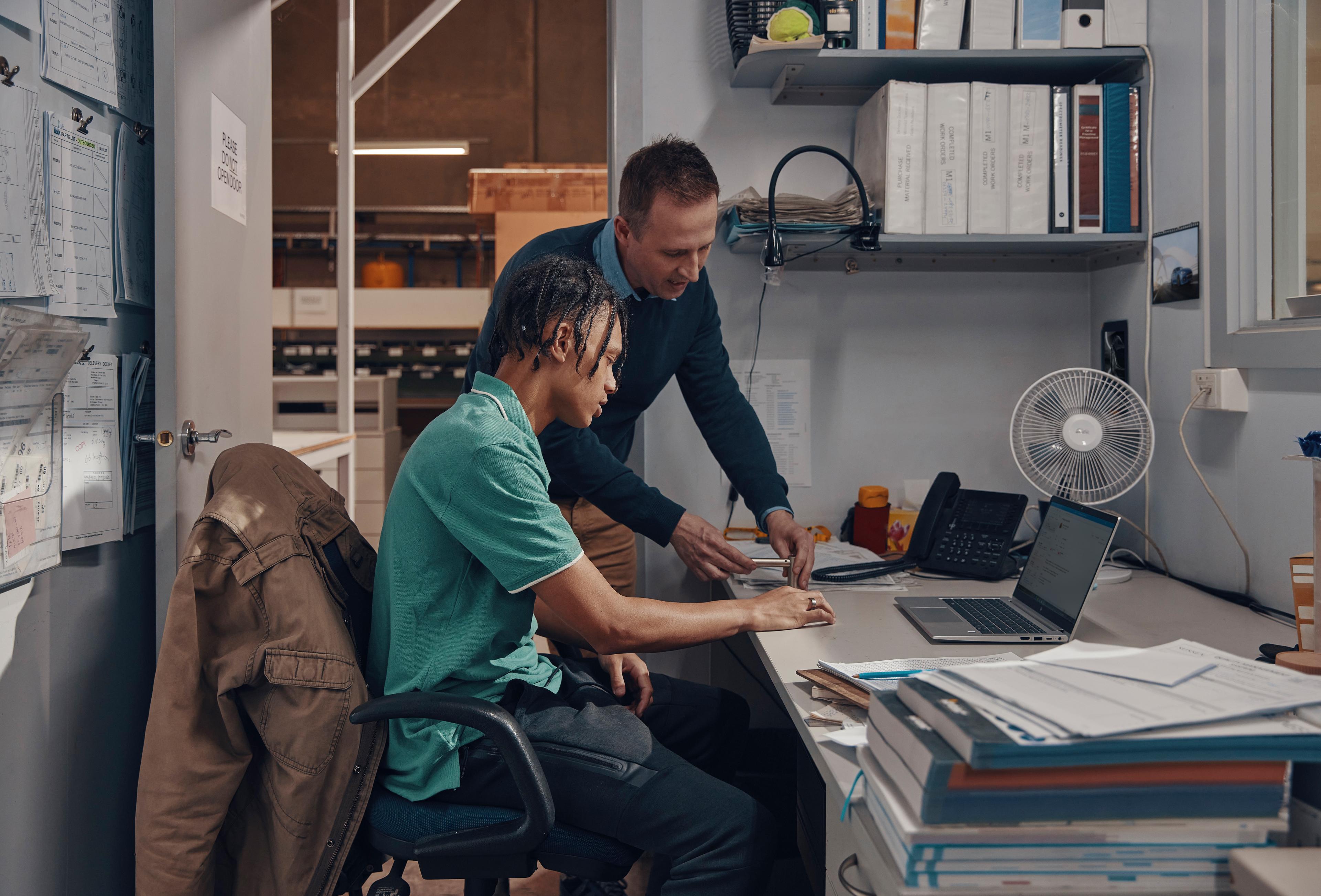 HP EliteBook 640 G10 i5 16/512GB