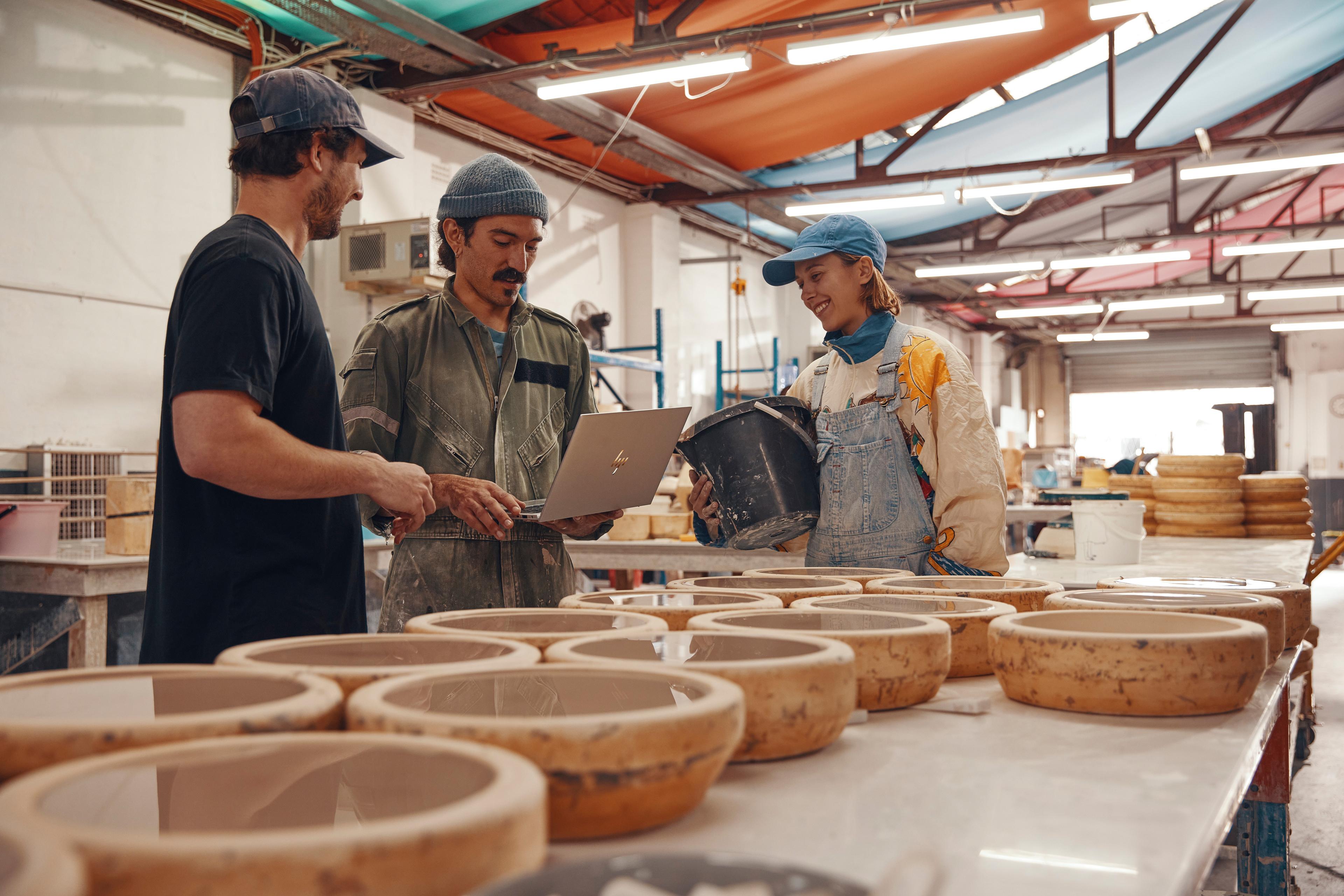 HP EliteBook 840 G10 i5 16/512GB