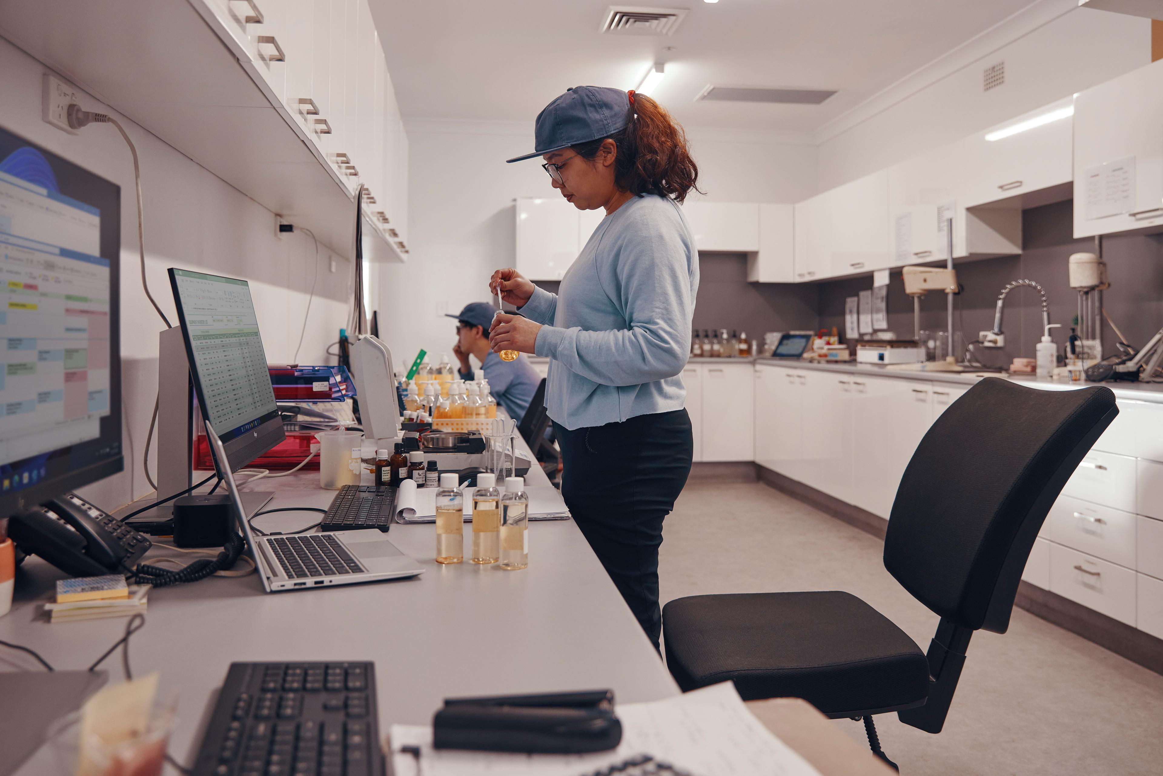 HP EliteBook 640 G10 i5 16/512GB