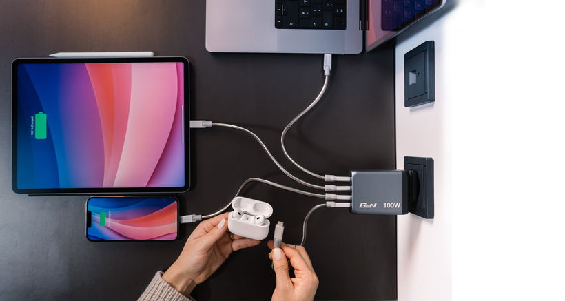 Verbatim 4-port GaN Wall Charger 100W