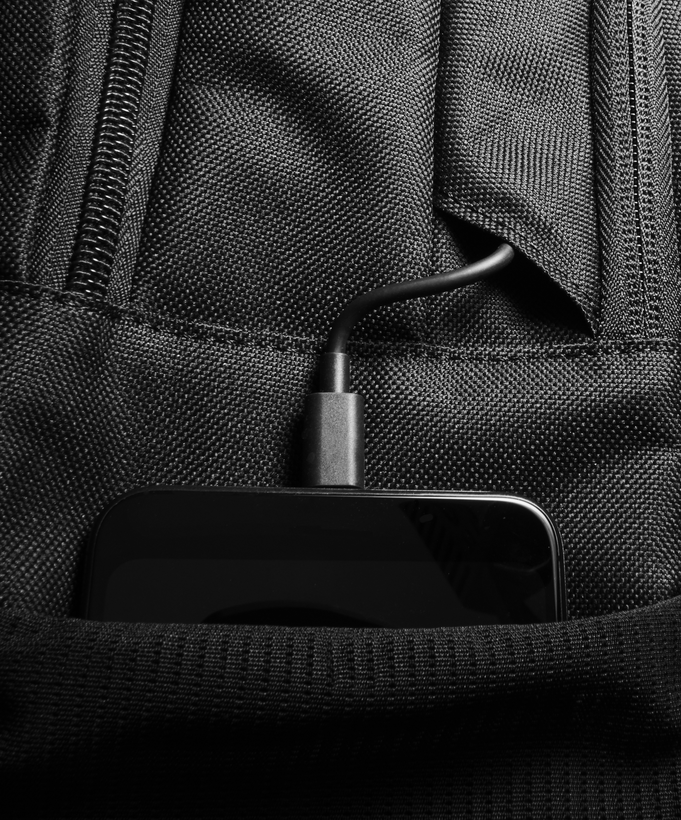 HP 17.3" Renew Business Backpack