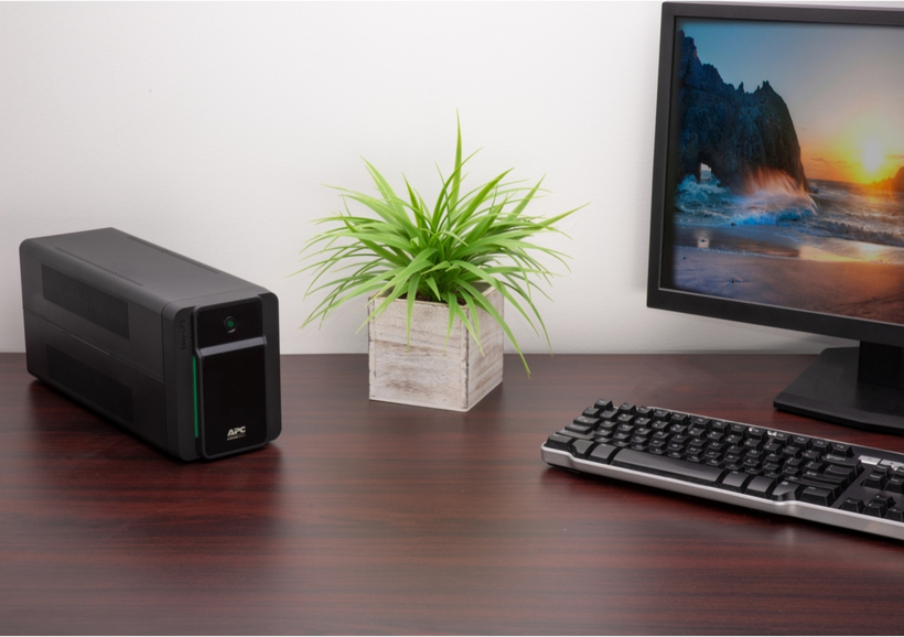 APC Easy-UPS BVX 900VA (DIN/schuko)