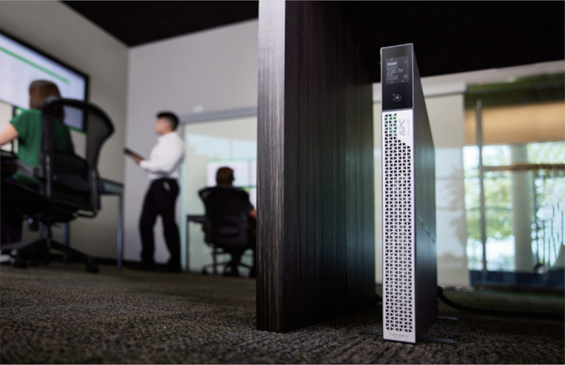 APC Smart-UPS SRT Li-ion 2200VA 230V