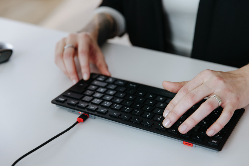 Teclado CHERRY KW 9200 MINI
