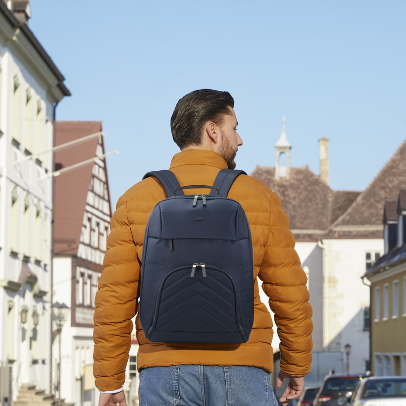 Hama Premium Lightweight 16.2 Backpack