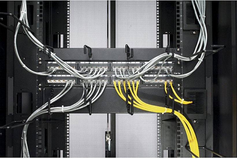 APC Horizontal Cable Organiser 1U
