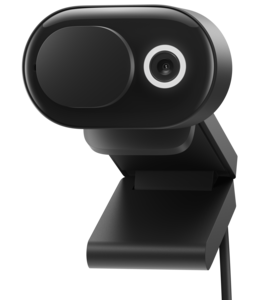 Erleben Sie hochwertige Videokonferenzen mit Webcams von Microsoft und profitieren Sie je nach Modell von praktischen Features wie Autofokus, Gesichtsretusche, verschiedene Montageoptionen oder integrierter Mikrofonfunktion.